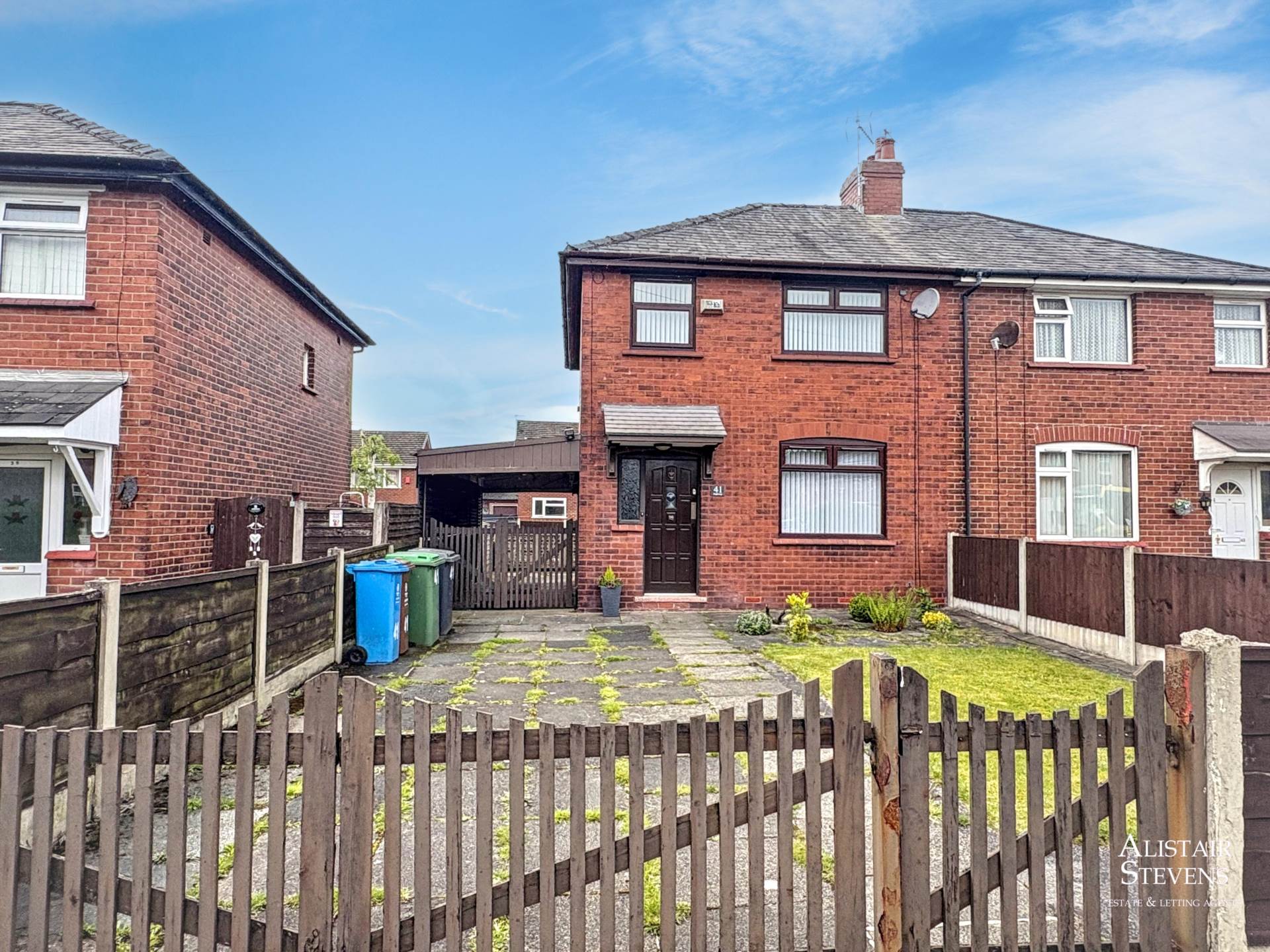 Parkway, Chadderton, Image 1