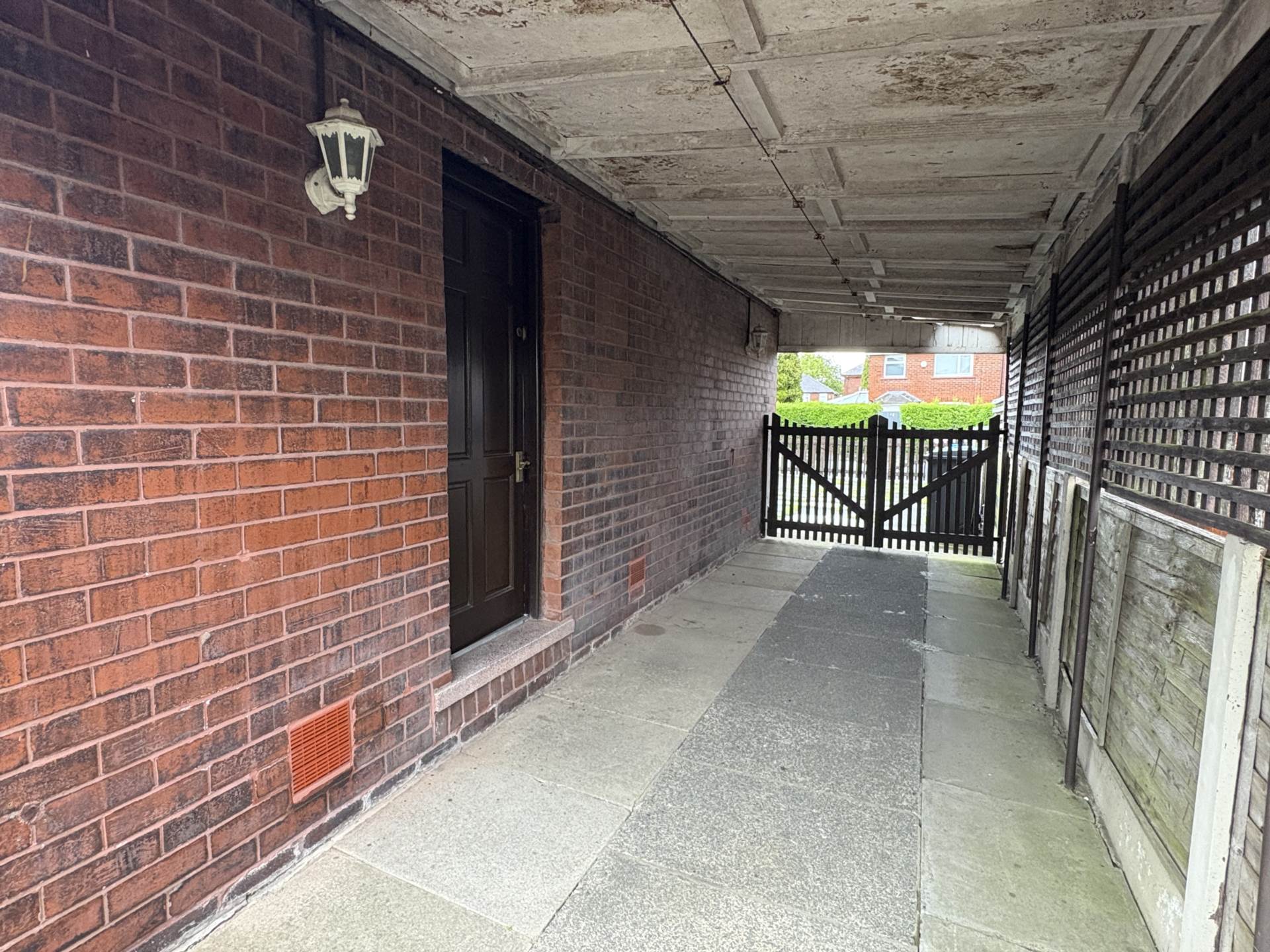 Parkway, Chadderton, Image 15