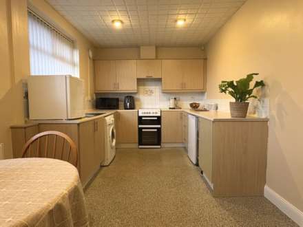 Parkway, Chadderton, Image 2
