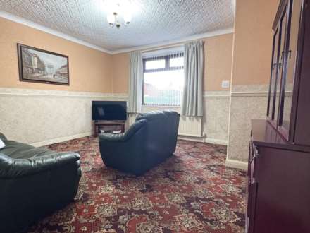 Parkway, Chadderton, Image 3