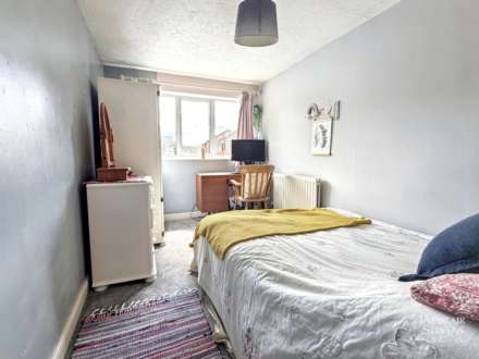 Heather Avenue, Shaw, Image 24