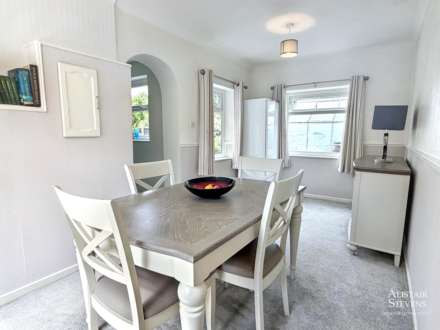 Arnside Avenue, Chadderton, Image 3