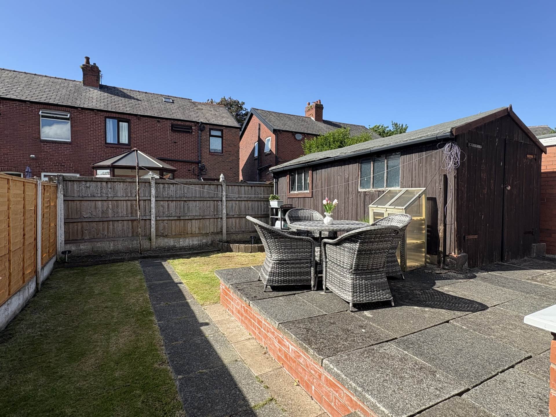 Thatch Leach, Chadderton, Oldham, OL9, Image 4