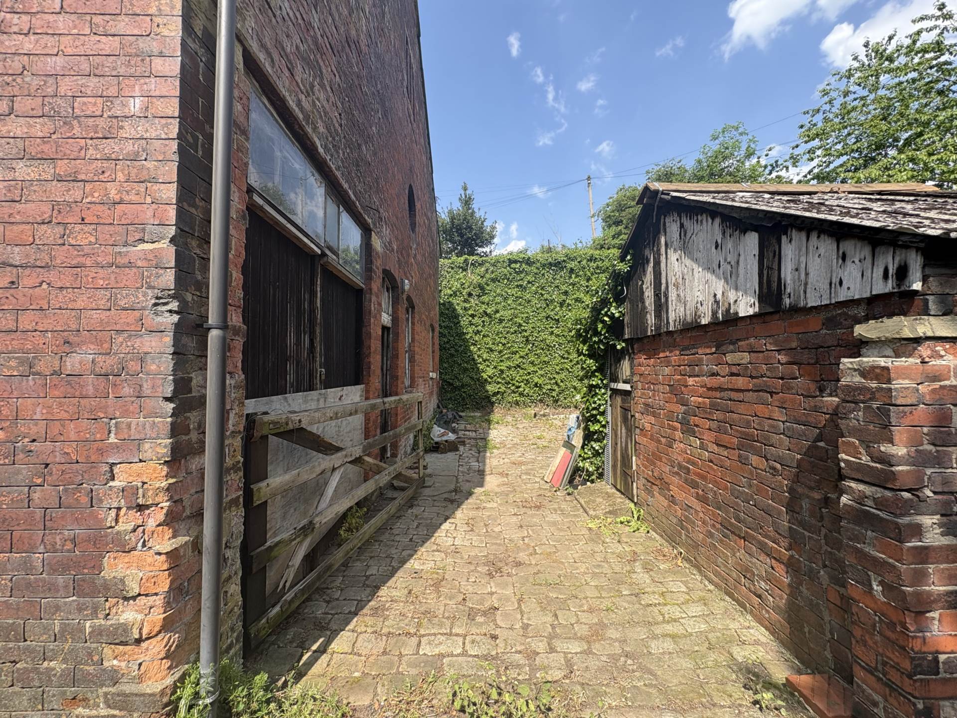 Nodgate Farm Barn, Cragg Road, Chadderton, Oldham, Image 3
