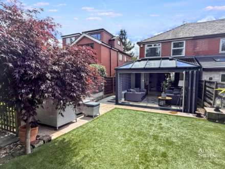Heights Lane, Oldham, Image 24