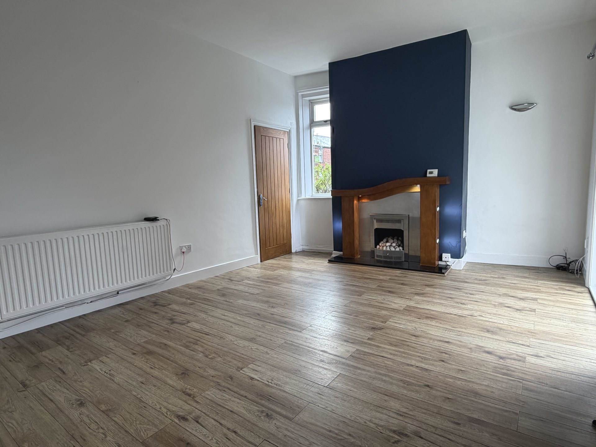 Tandle Hill Terrace, Rochdale, Image 6