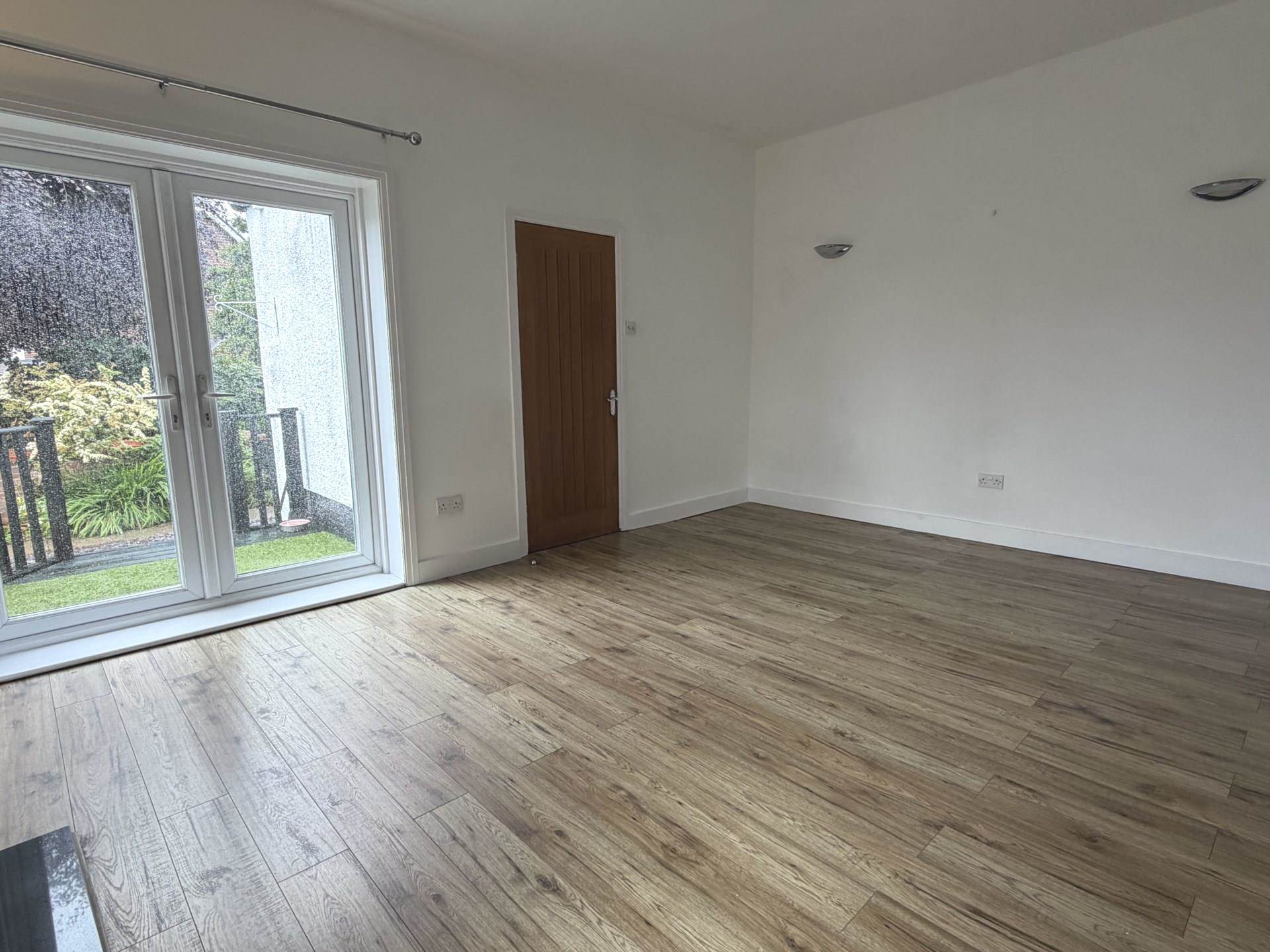 Tandle Hill Terrace, Rochdale, Image 7