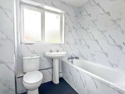 Crompton Street, Oldham, Image 15