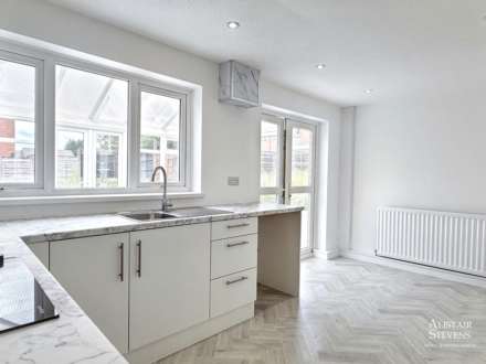 Crompton Street, Oldham, Image 6
