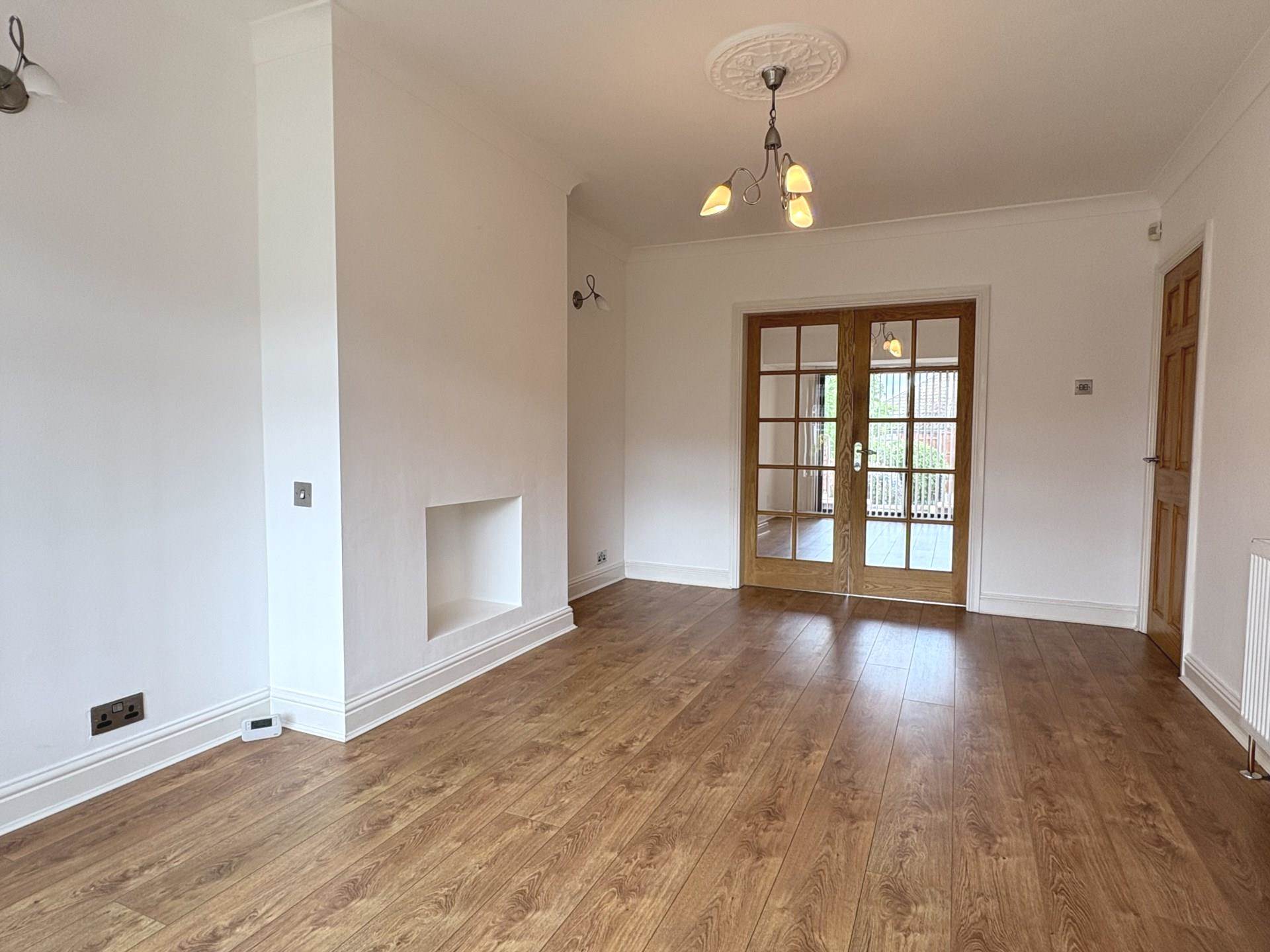 Carlton Way, Royton, Image 8