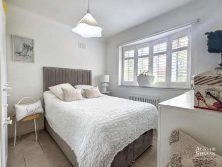 Broadway, Chadderton, Image 13