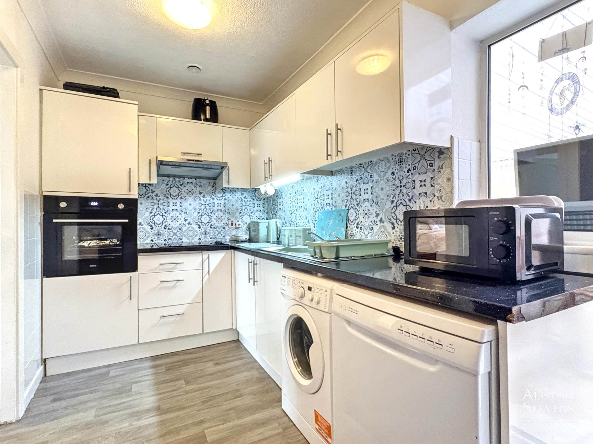 Mendip Close, Chadderton, Image 3
