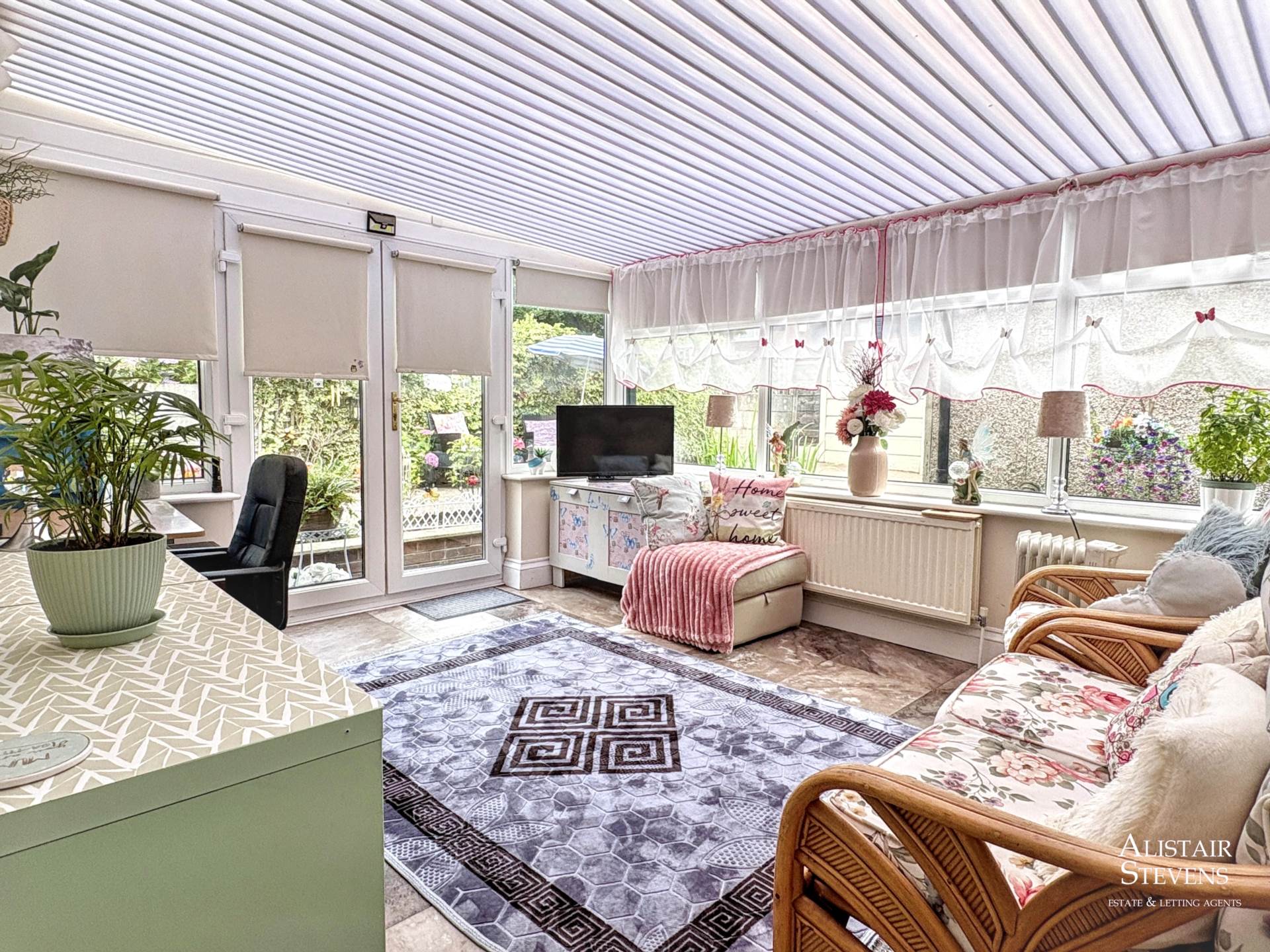 Mendip Close, Chadderton, Image 9