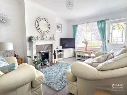 Mendip Close, Chadderton, Image 2