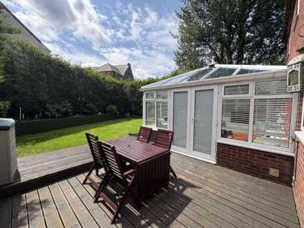 Emerald Drive, Moorside, Image 24