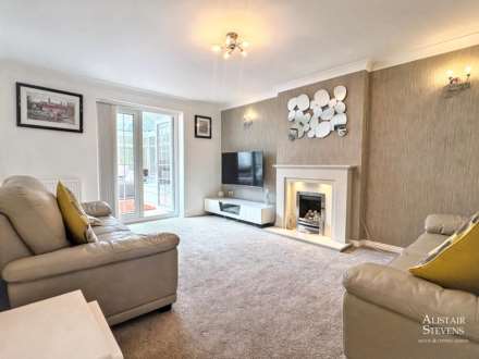 Emerald Drive, Moorside, Image 4