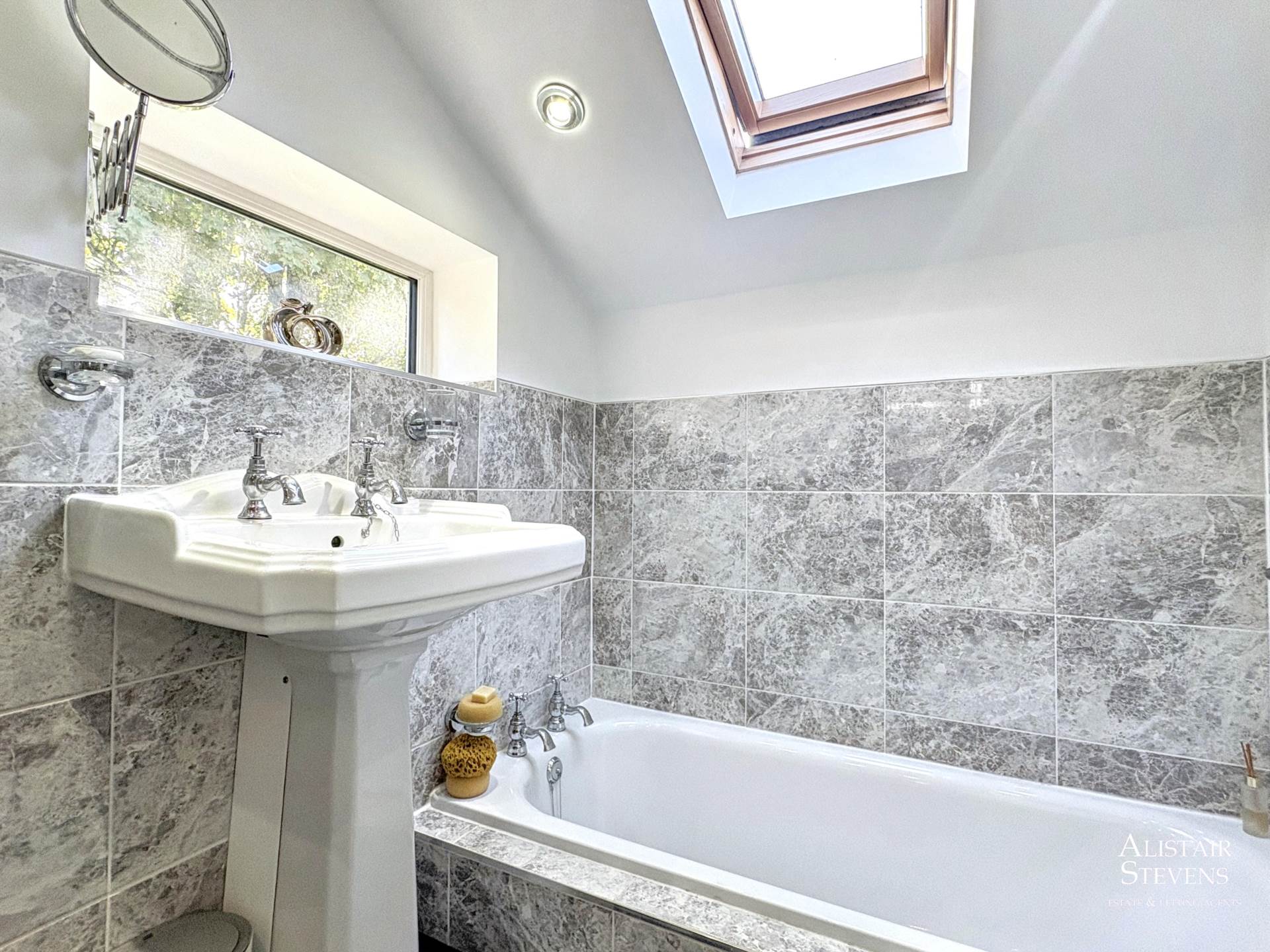 Wren Street, Lees, Oldham, Image 14
