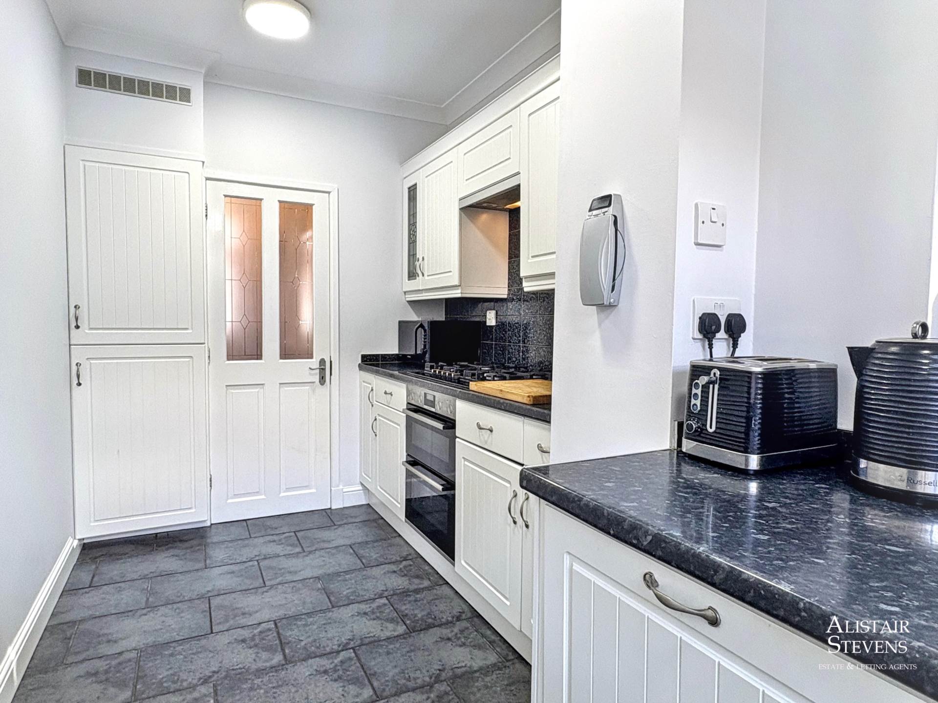 Wren Street, Lees, Oldham, Image 7