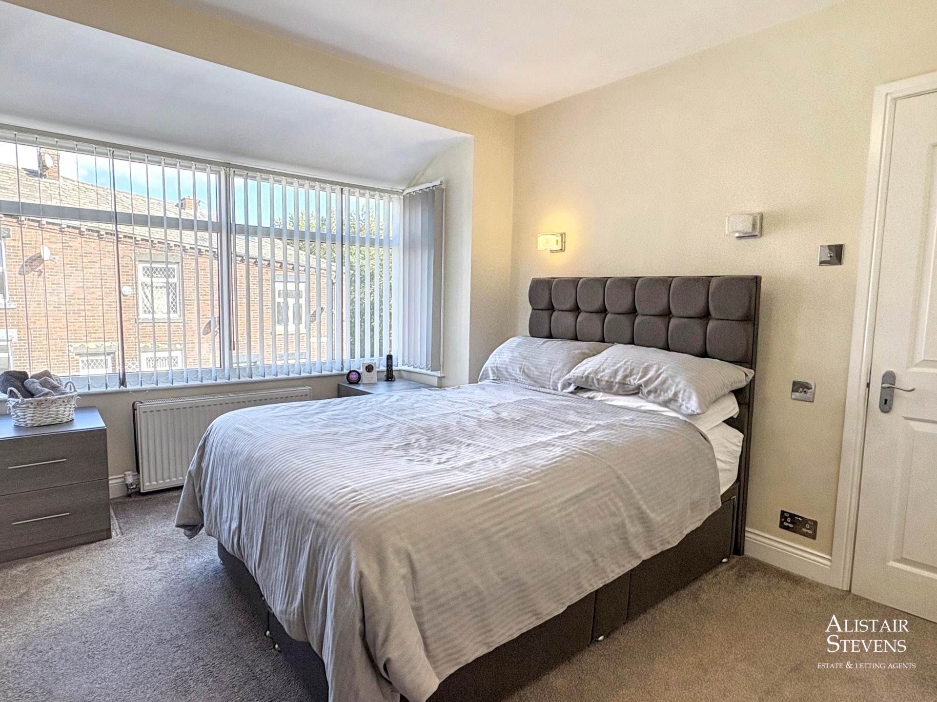 Wren Street, Lees, Oldham, Image 9