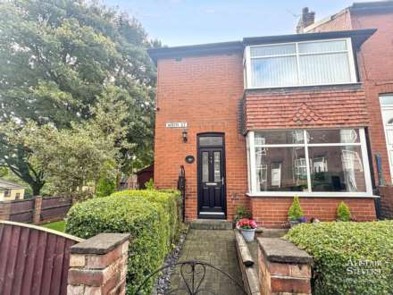 Wren Street, Lees, Oldham