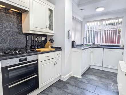 Wren Street, Lees, Oldham, Image 6