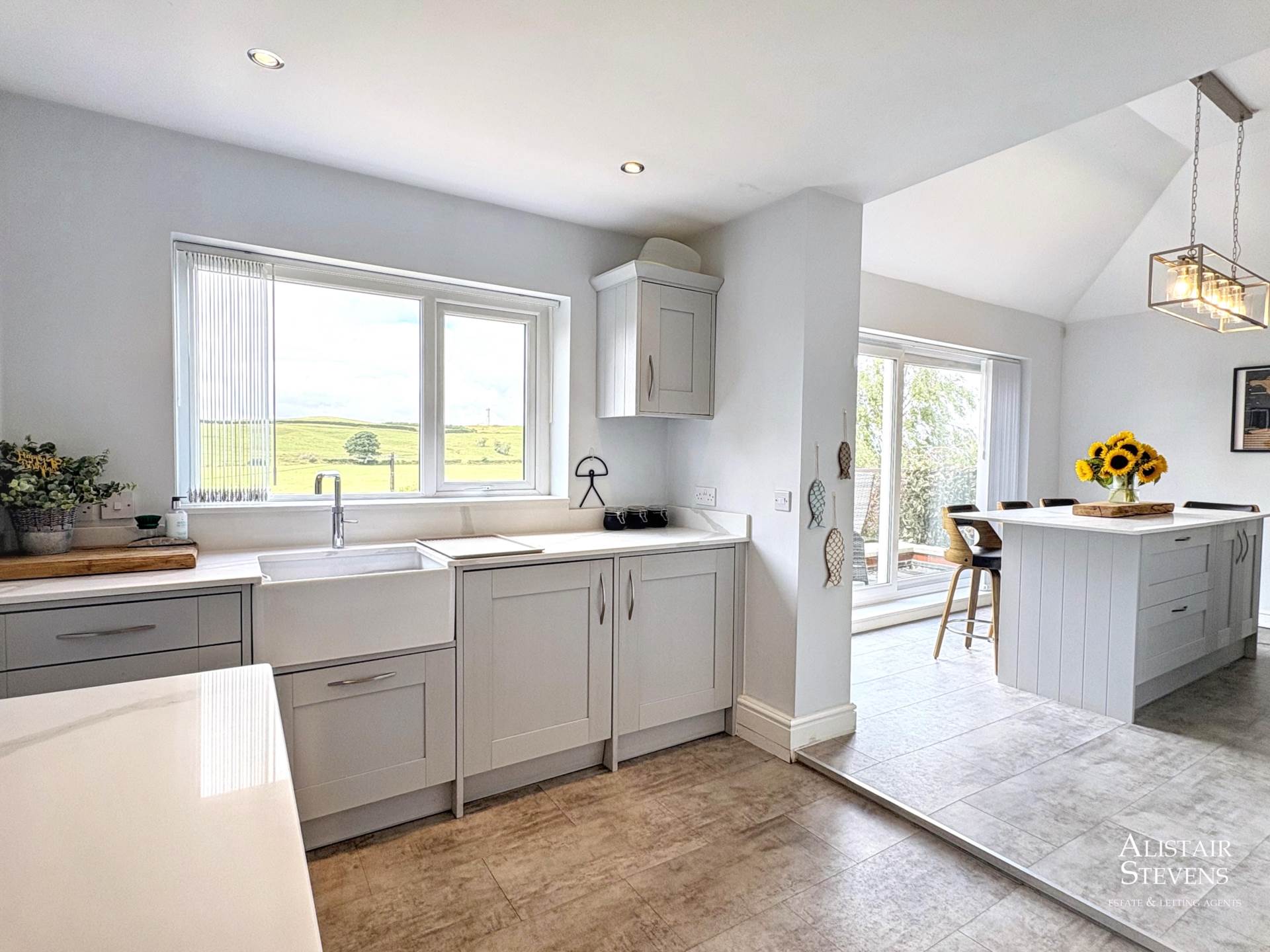 Oldham Road, Thornham, Rochdale, Image 10