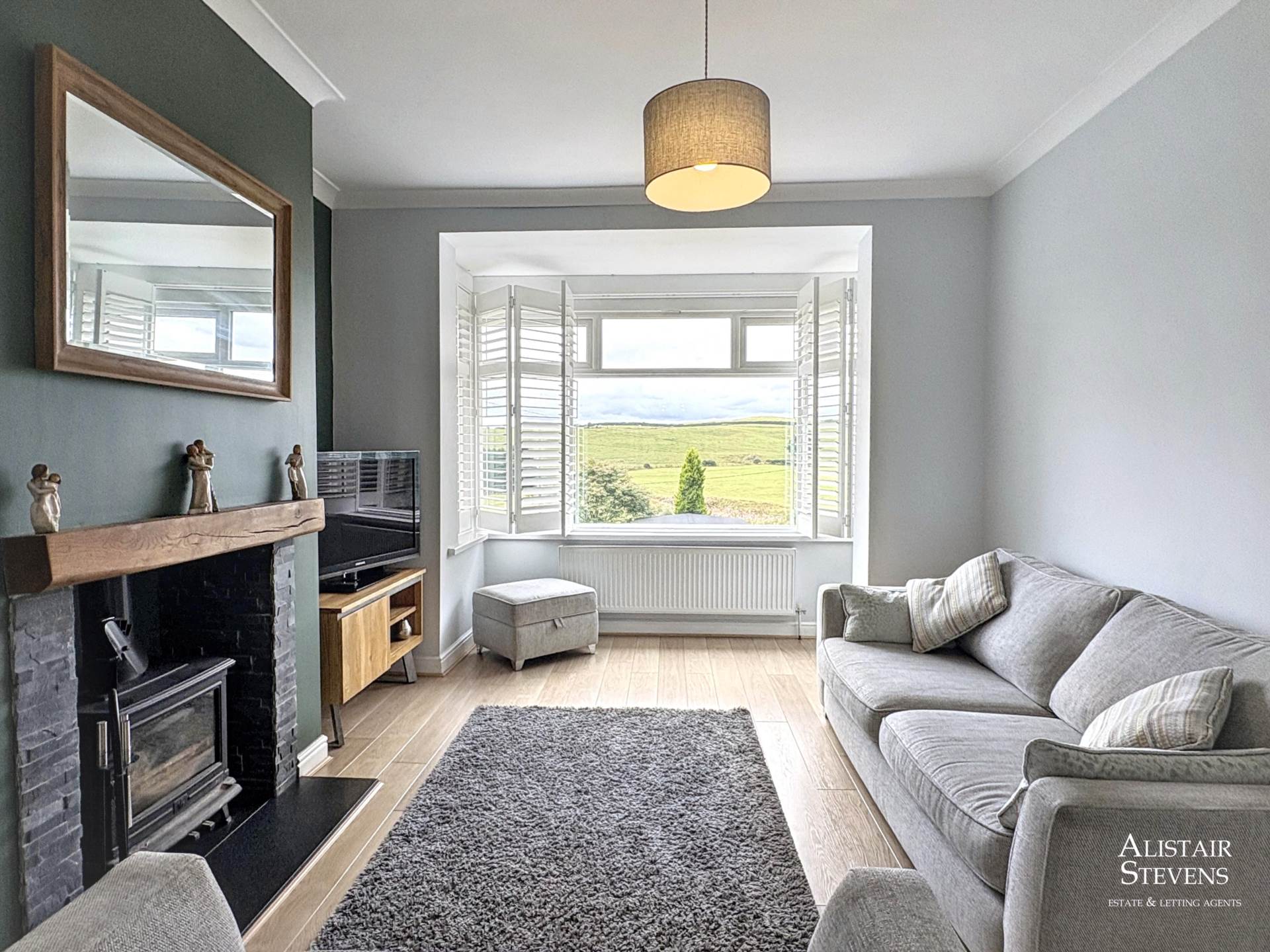 Oldham Road, Thornham, Rochdale, Image 2