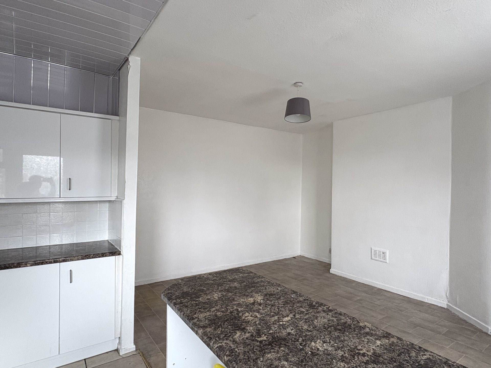 Windsor Avenue, Chadderton, Oldham, Image 6