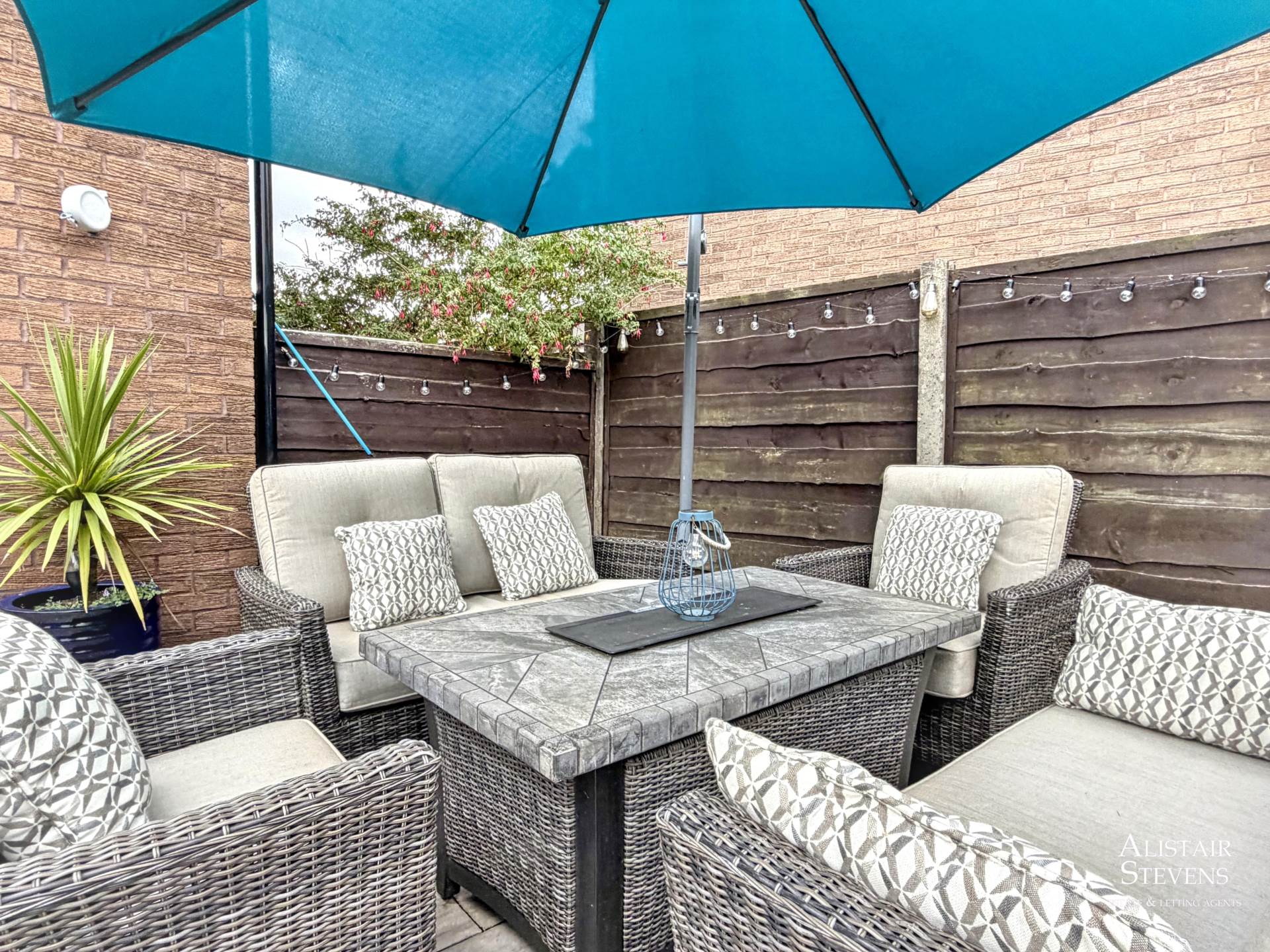 Farholme, Royton, Oldham, Image 20