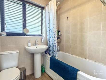 Farholme, Royton, Oldham, Image 17