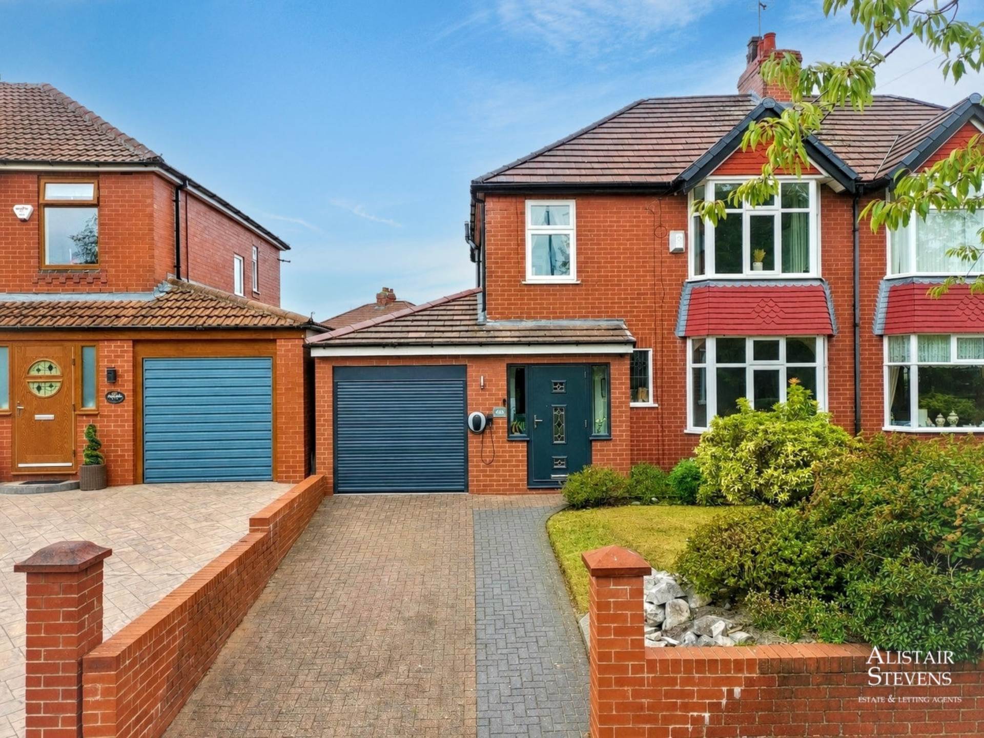 Burnley Lane, Chadderton, Image 1