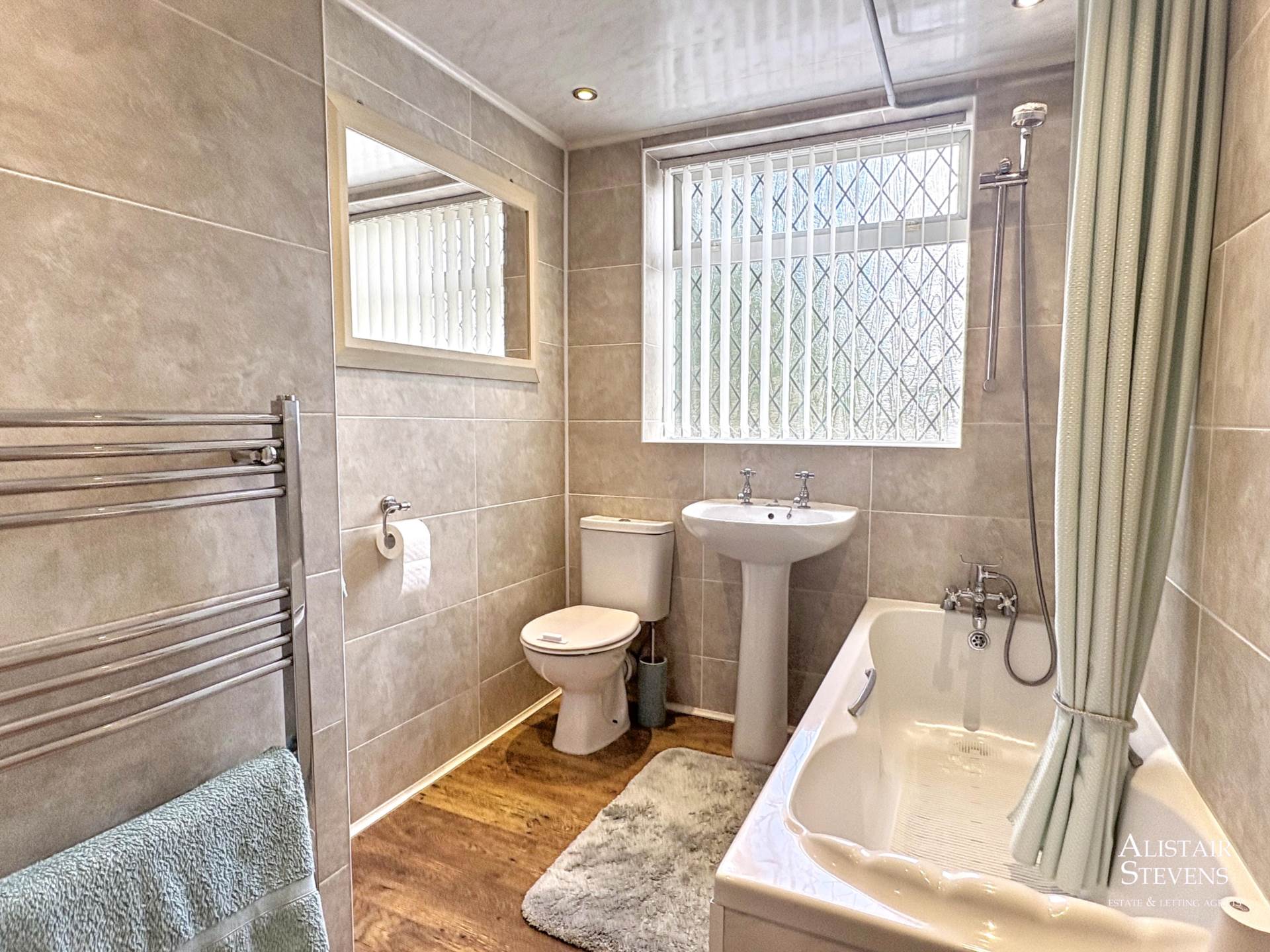 Middleton Road, Chadderton, Oldham, Image 15