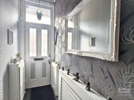 Middleton Road, Chadderton, Oldham, Image 2
