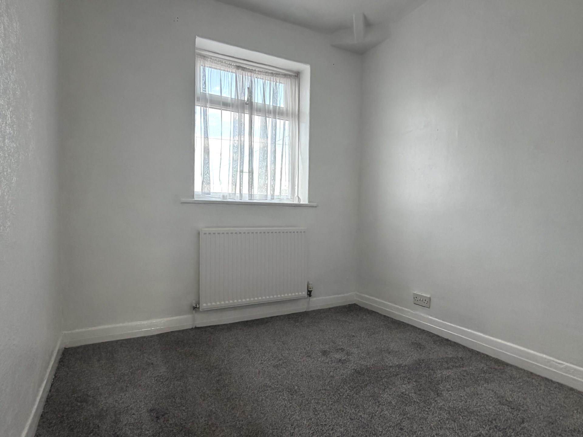 Southgate Road, Chadderton, Image 13