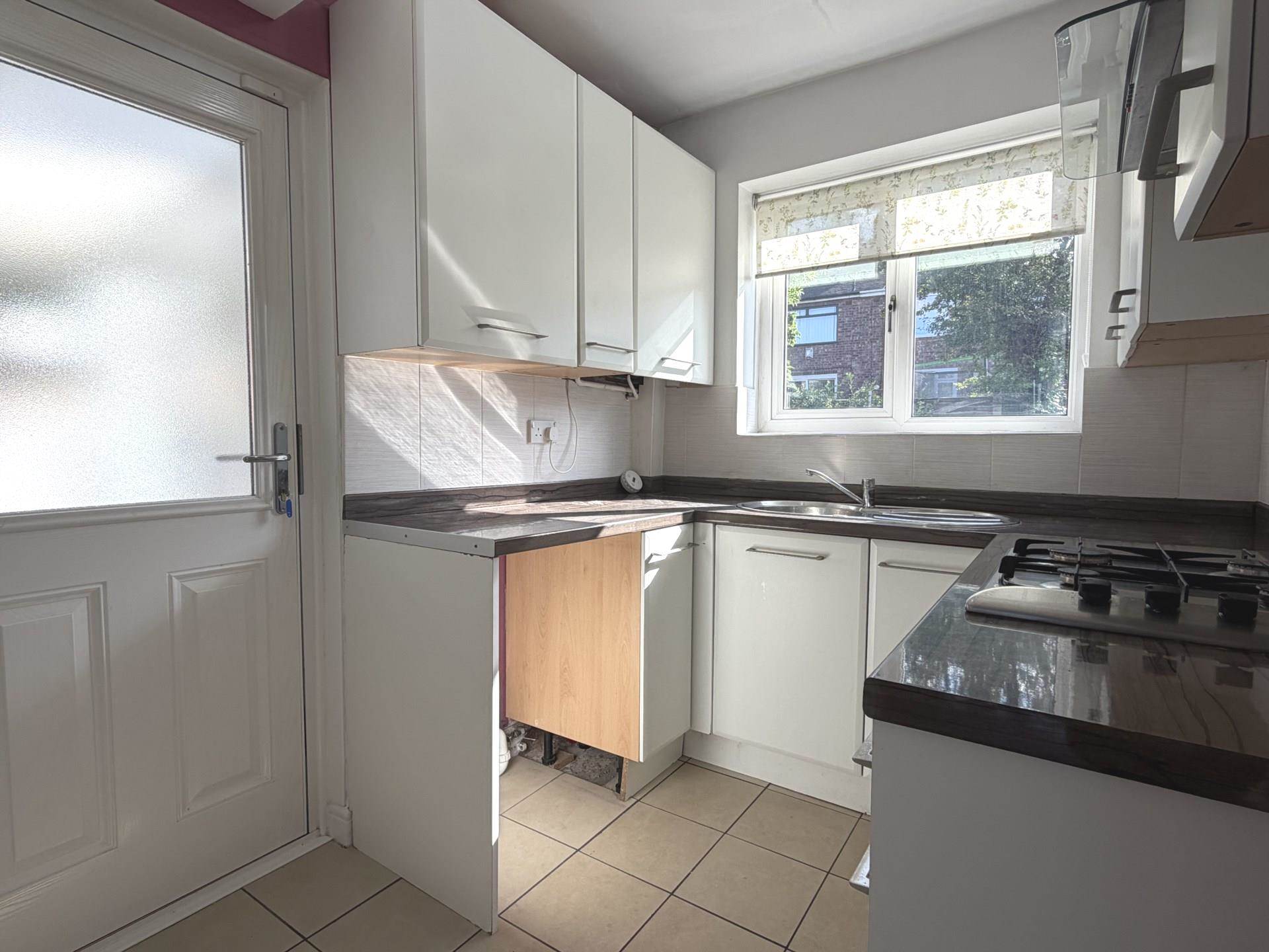 Southgate Road, Chadderton, Image 6