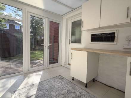 Southgate Road, Chadderton, Image 8