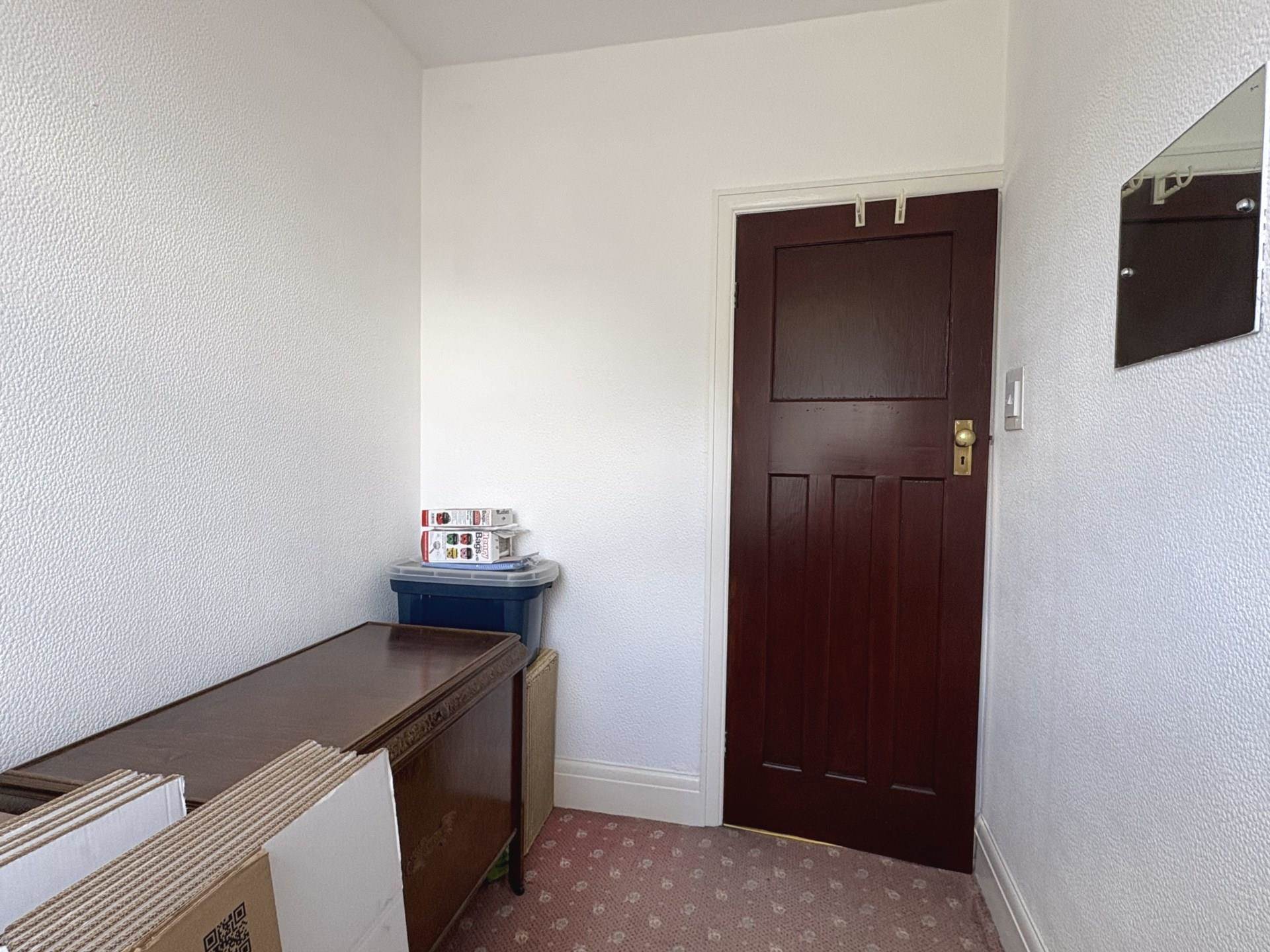 Oldham Road, Royton, Image 14