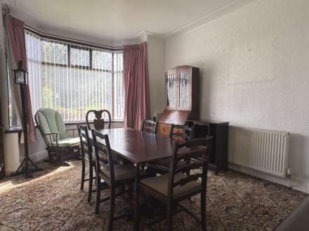 Oldham Road, Royton, Image 6