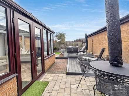 Lindale Avenue, Chadderton, Image 19