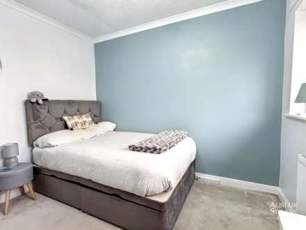 Stonesdale Close, Royton, Image 10