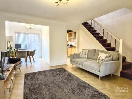 Stonesdale Close, Royton, Image 2