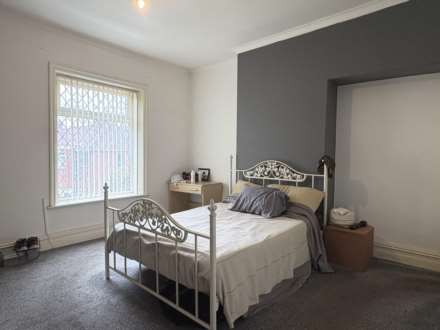 Lancaster Street, Chadderton, Image 10