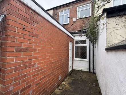 Lancaster Street, Chadderton, Image 15