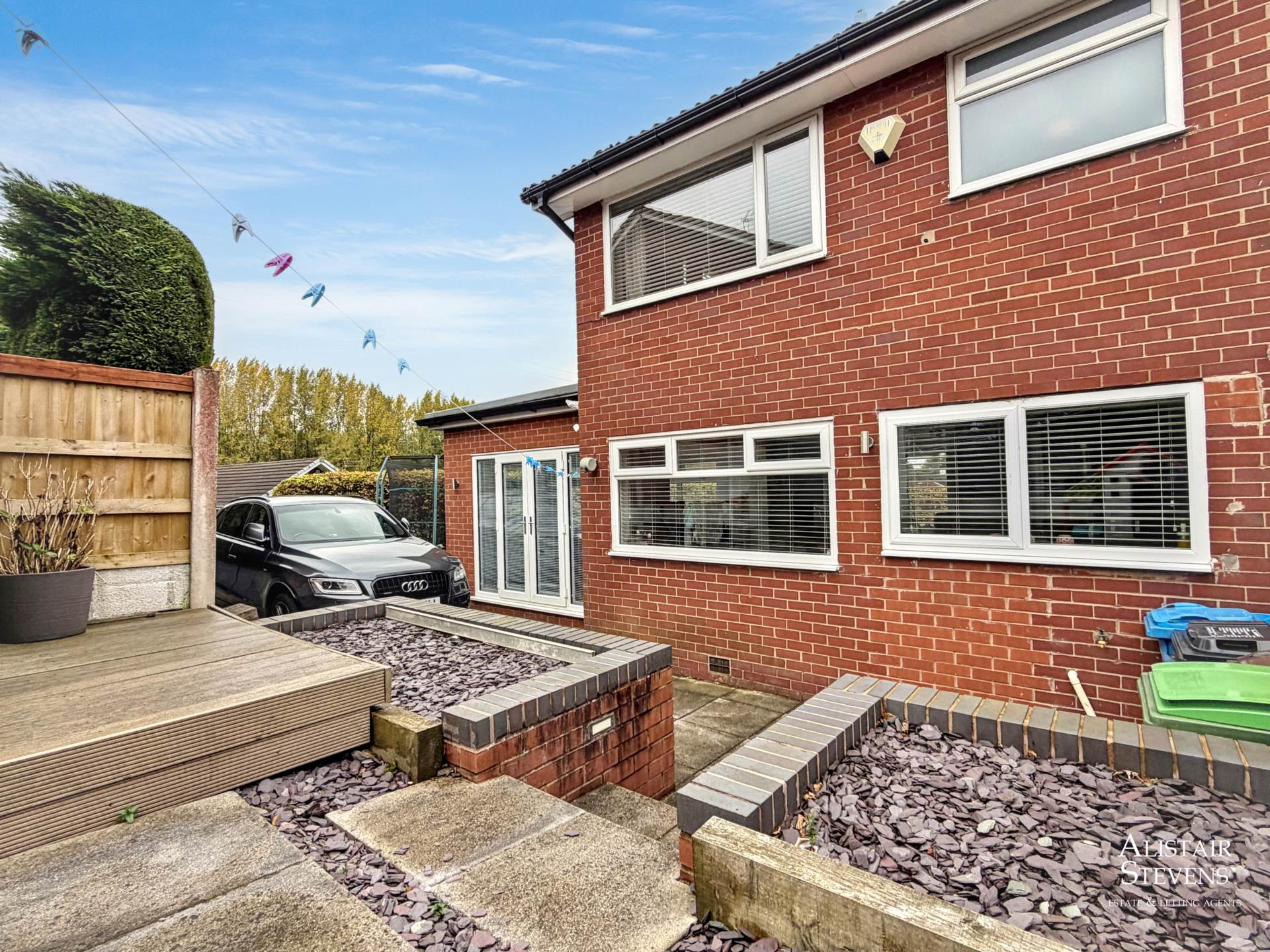 Denbydale Way, Royton, Image 16