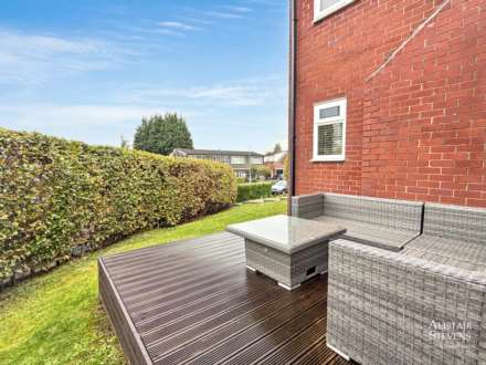 Denbydale Way, Royton, Image 14