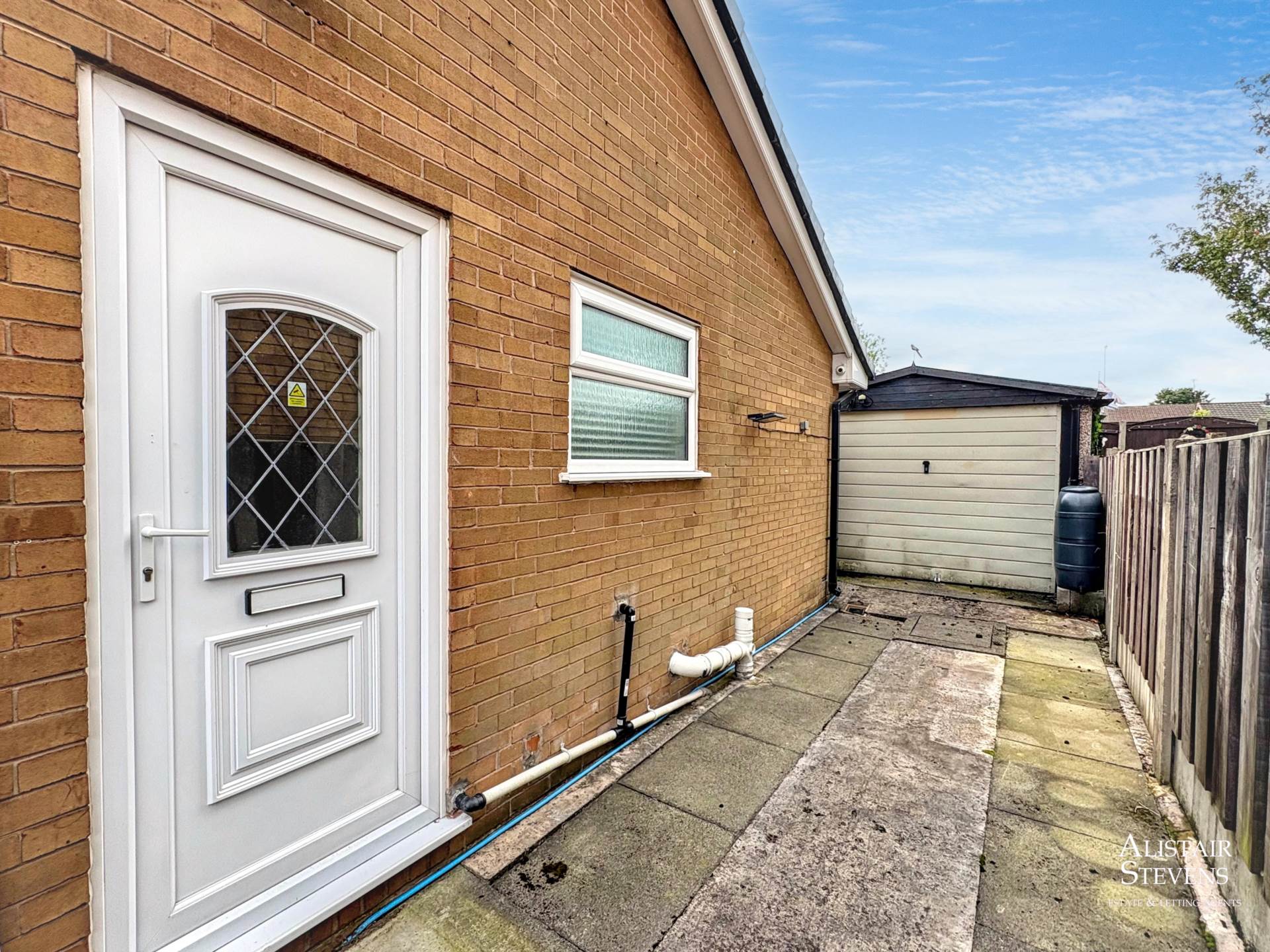Ravenwood, Chadderton, Image 14