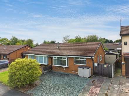 Ravenwood, Chadderton, Image 1