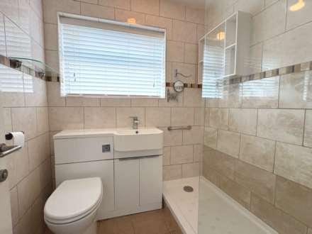 Ravenwood, Chadderton, Image 11
