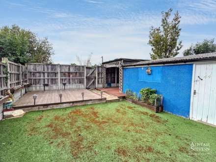 Ravenwood, Chadderton, Image 13