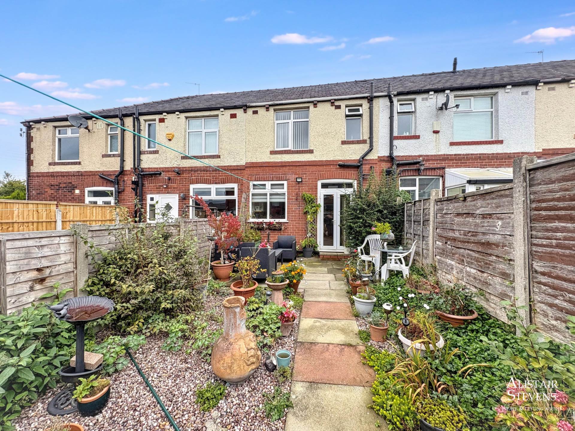Springwood Avenue, Chadderton, Image 12
